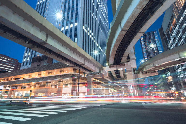 GINZA SIX 従業員通用口 の行き方教えます - sidedoor みんなの通用口搬入口調査隊